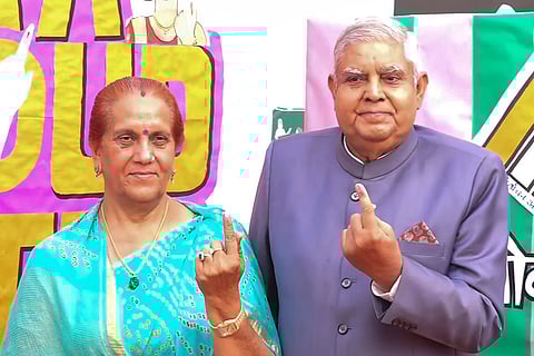 Jagdeep Dhankhar and wife Sudesh Dhankhar